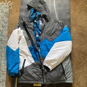 Maui and Sons Parka never worn with tags